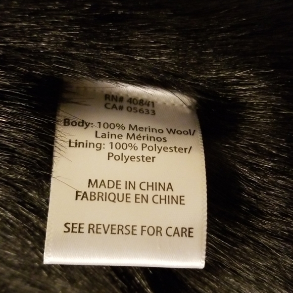 Icelandic Design Dahlia Reversible Vest Sz MD Blk/ - Picture 4 of 6